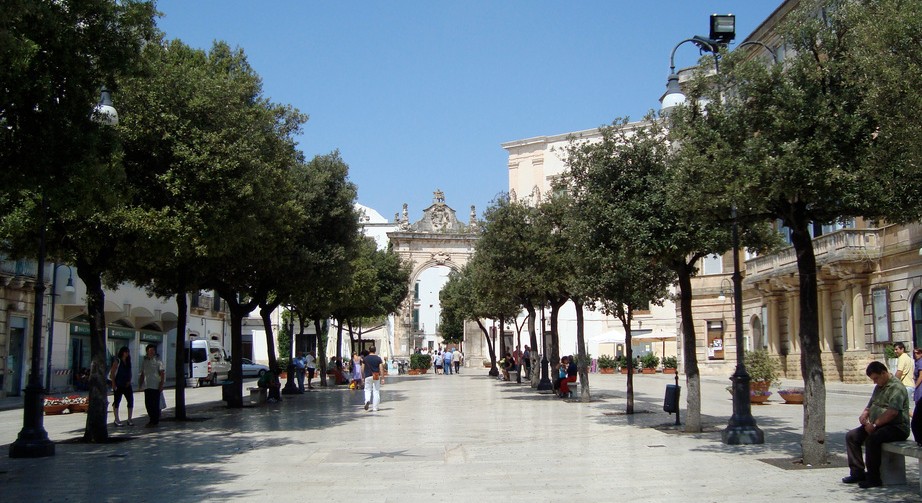 Piazza XX Settembre e Arco di Santo Stefano